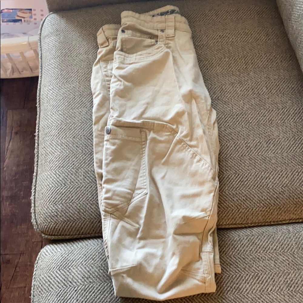 Mountain khaki pants 31x32